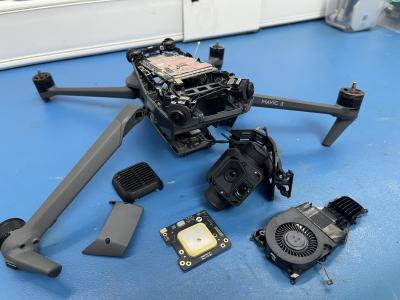 DJI Labs Drone Tamir fotoğraf 1